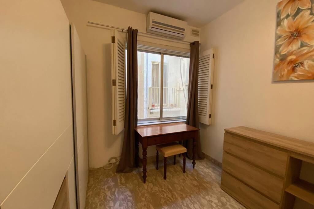 Apartment Amazing Sea View Sea Front 3 Bedroom